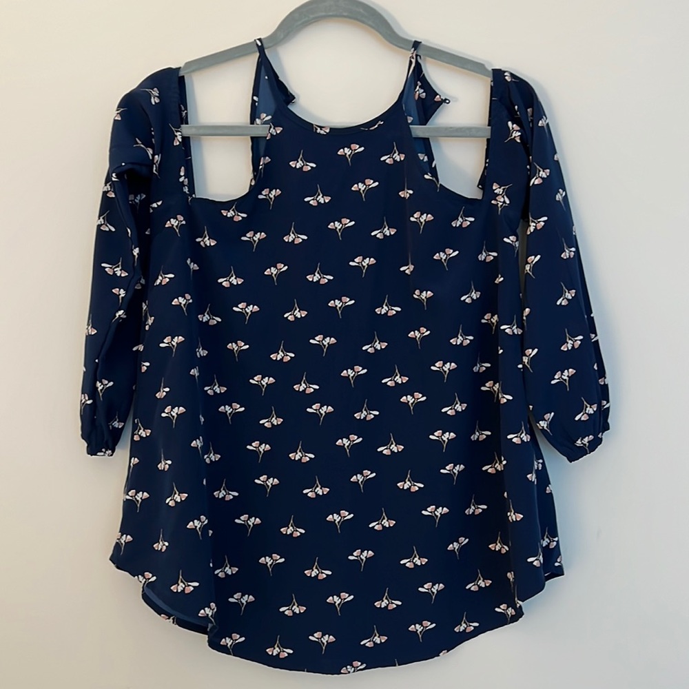Floral Cold Shoulder Blouse